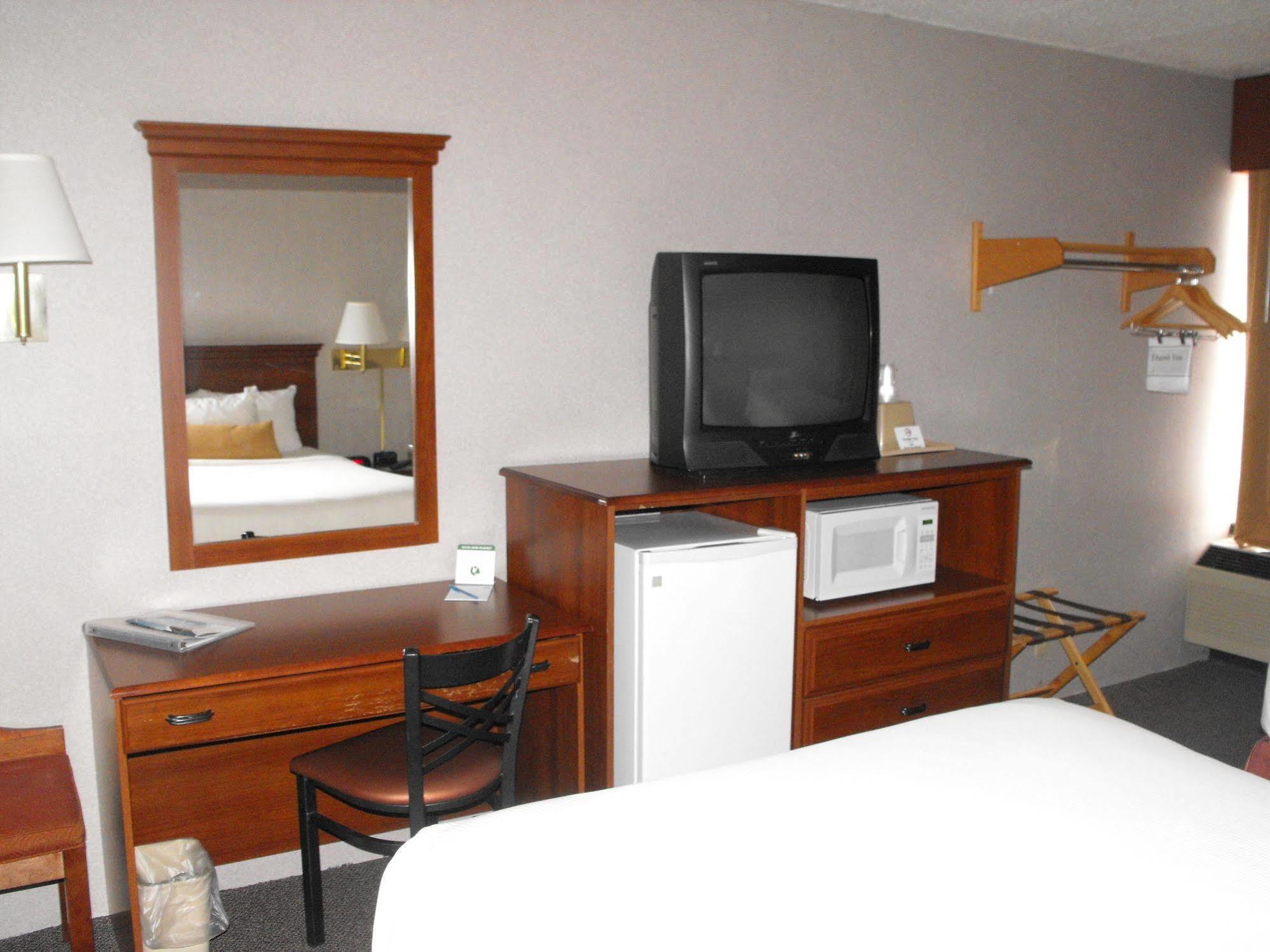 Country Inn & Suites By Radisson, La Crosse, Wi Экстерьер фото